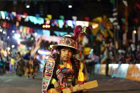 Descripción: https://encrypted-tbn1.google.com/images?q=tbn:ANd9GcQV5xSEBt4CyUfb2AoDzpM9i7088W1xrcH9VCsB_ZlOIrL5Hh9BFw