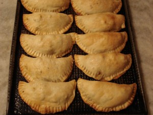 Docena de Empanadas Caseras Argentinas